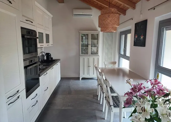 Olia House