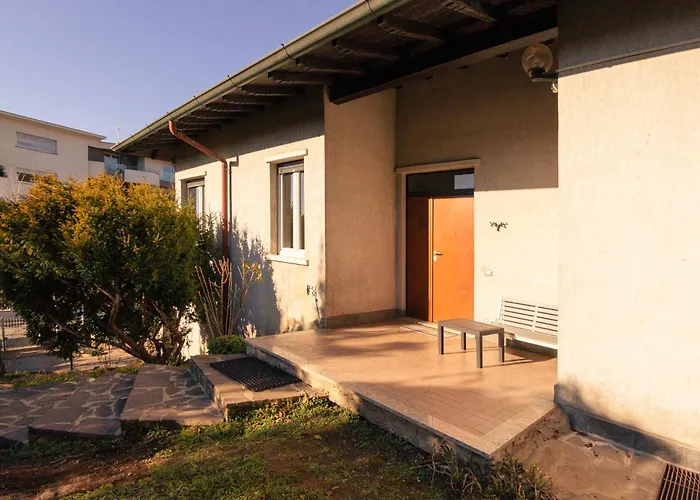 Villa nel Parco dei Ronchi