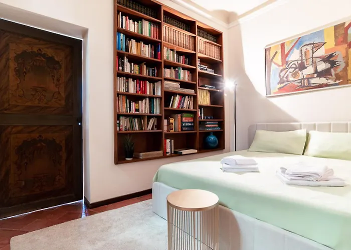 Historical dwelling in Palazzo Terzi