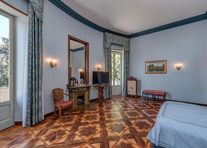 Villa Platamone